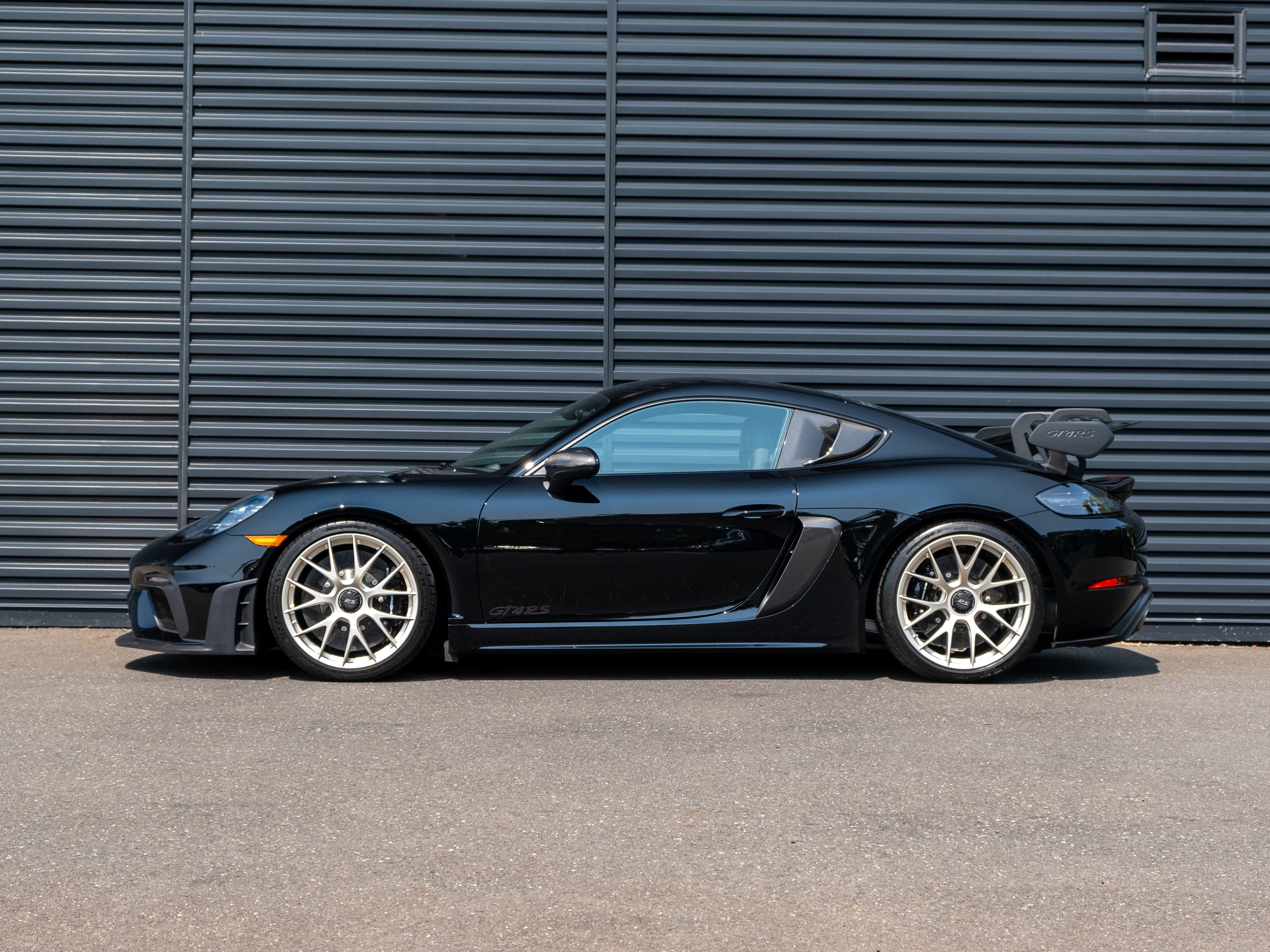 2024 Porsche 718 Cayman GT4 RS