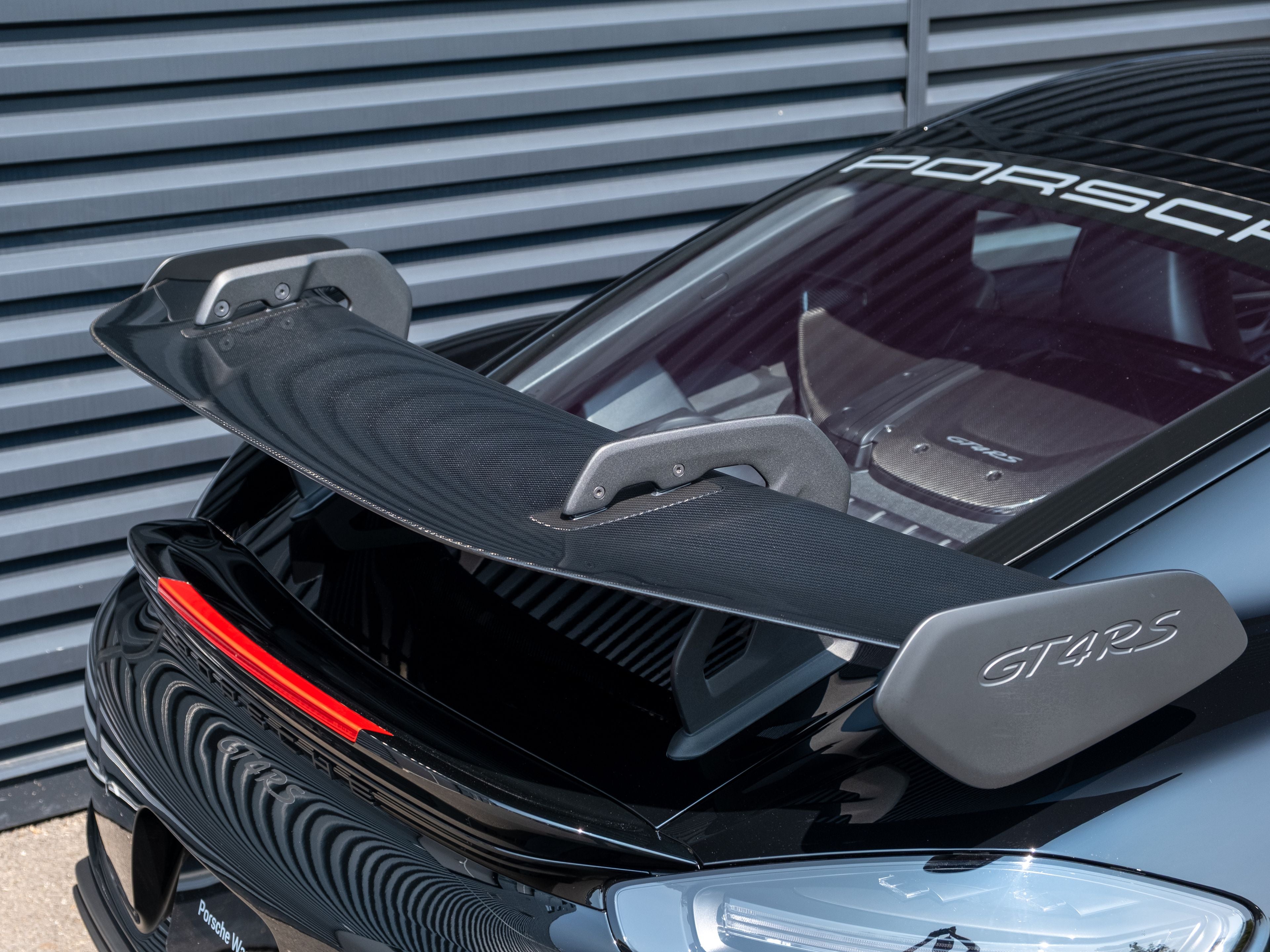 2024 Porsche 718 Cayman GT4 RS