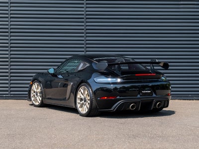 2024 Porsche 718 Cayman GT4 RS