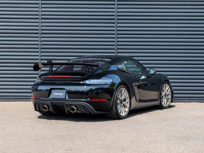 2024 Porsche 718 Cayman GT4 RS