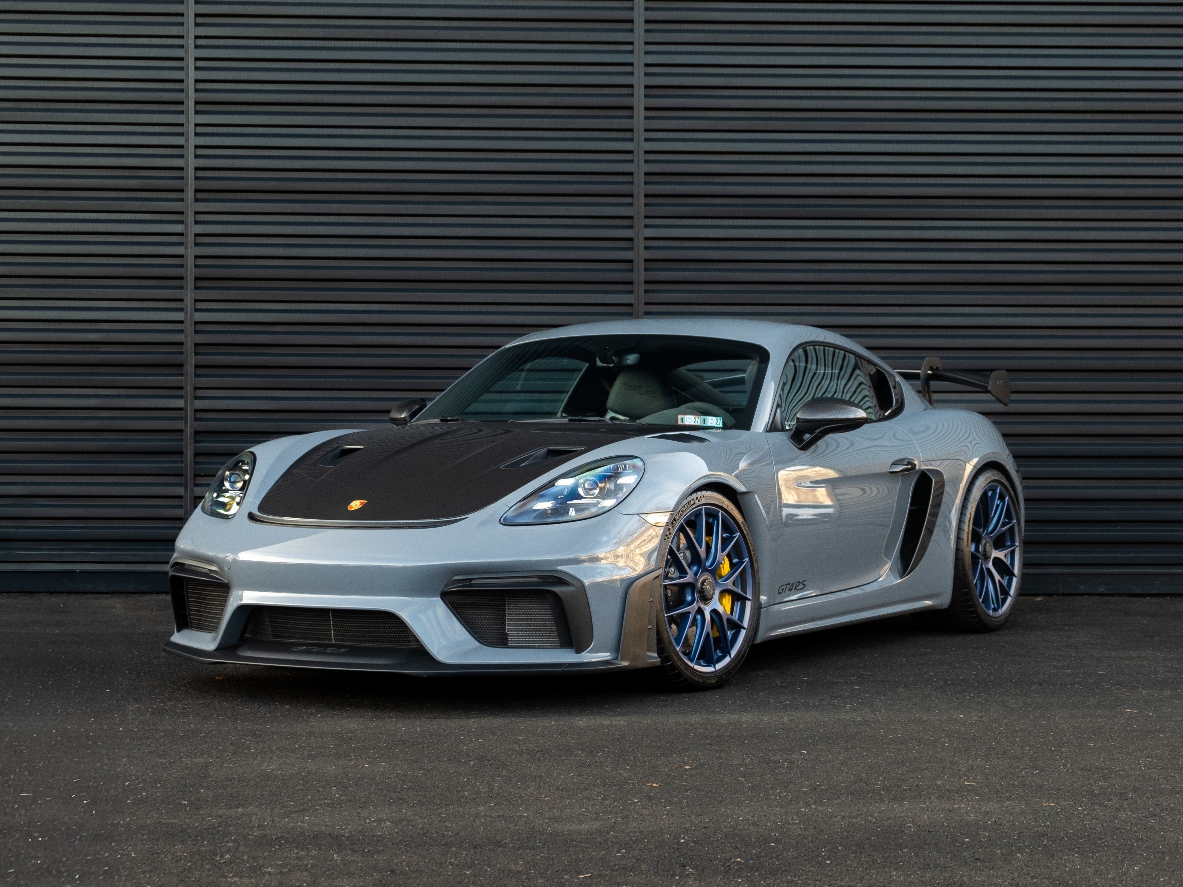 2023 Porsche 718 Cayman GT4 RS
