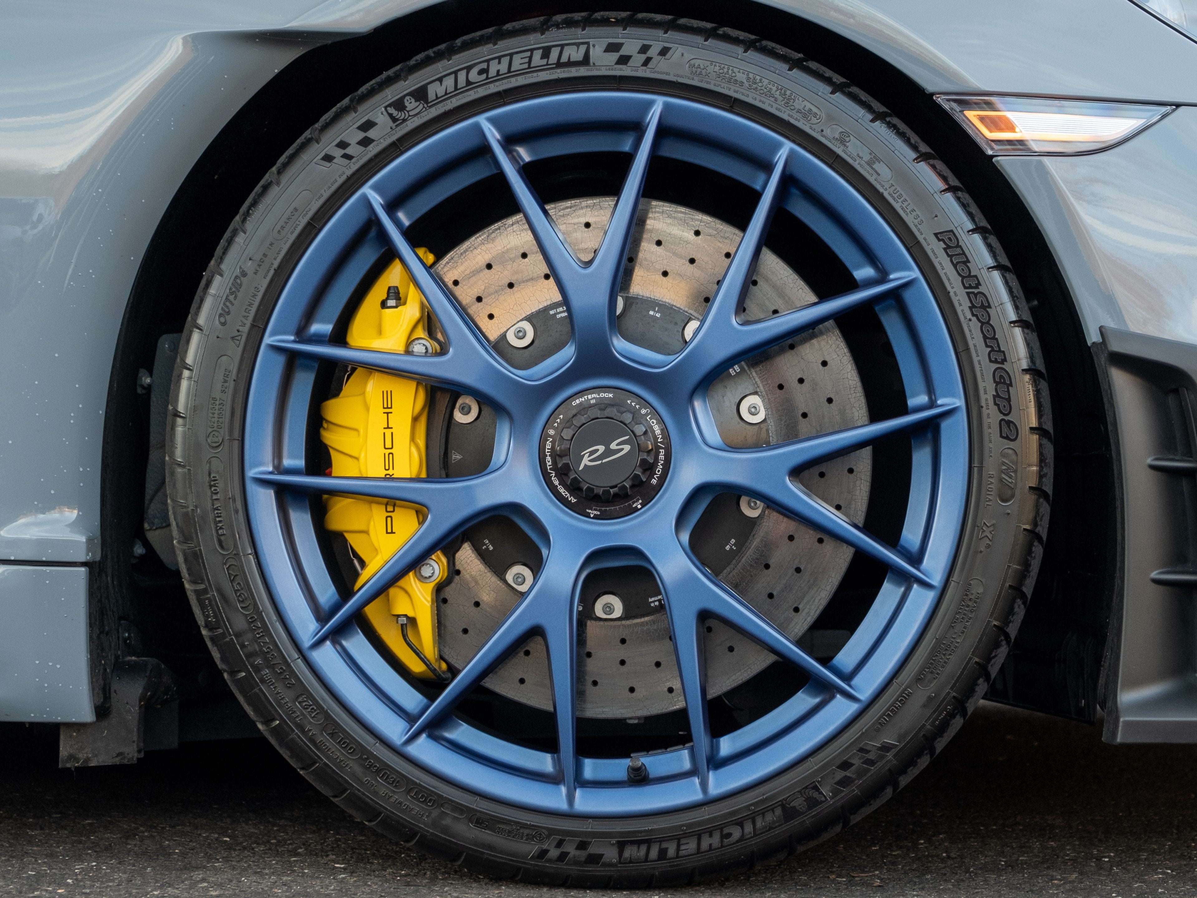 2023 Porsche 718 Cayman GT4 RS