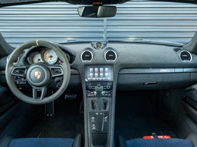 2023 Porsche 718 Cayman GT4 RS