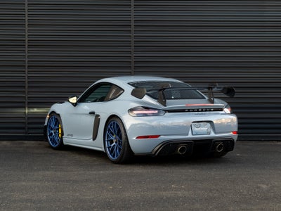 2023 Porsche 718 Cayman GT4 RS