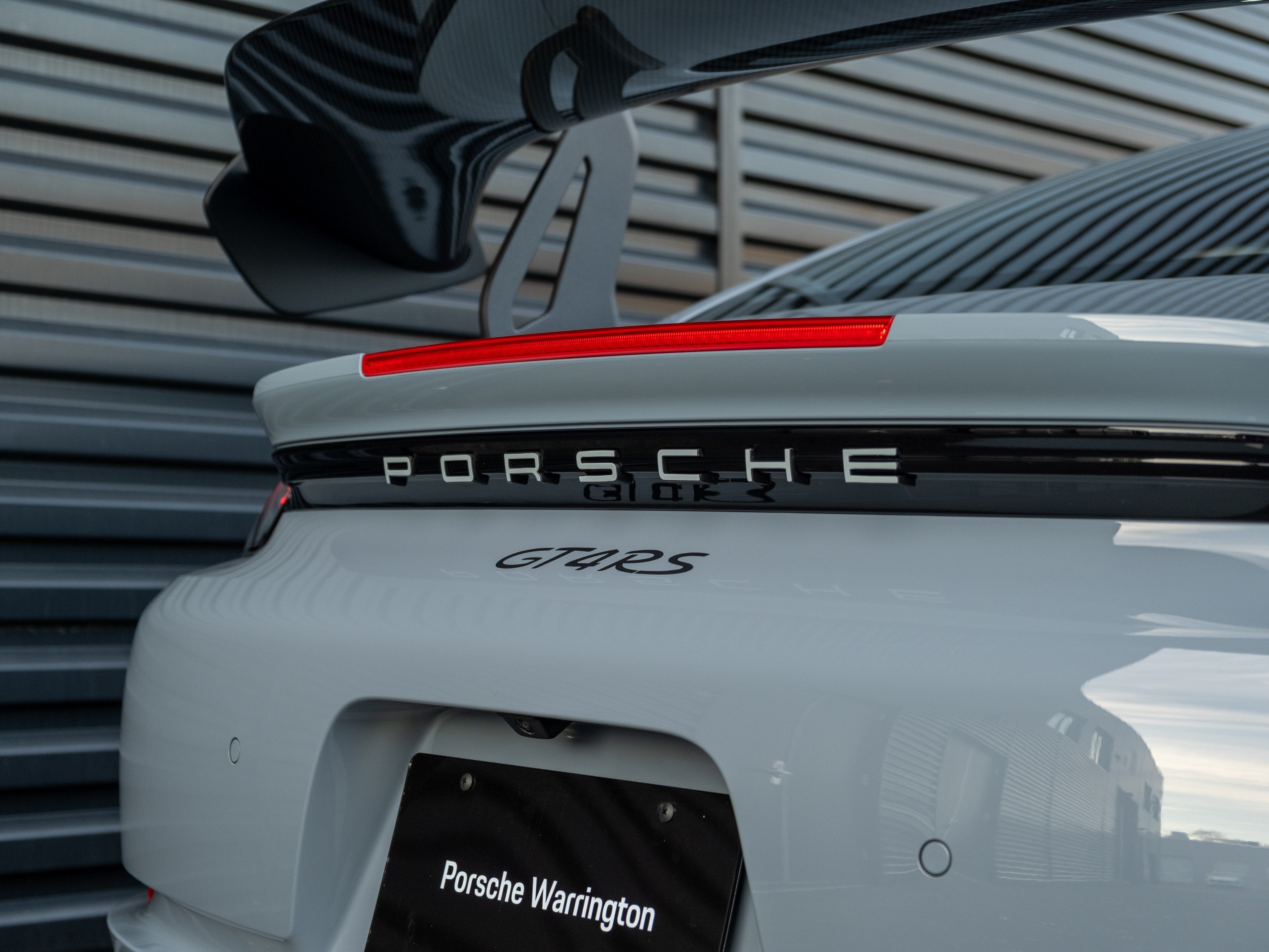 2023 Porsche 718 Cayman GT4 RS