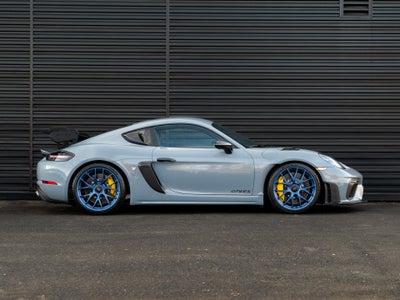 2023 Porsche 718 Cayman GT4 RS