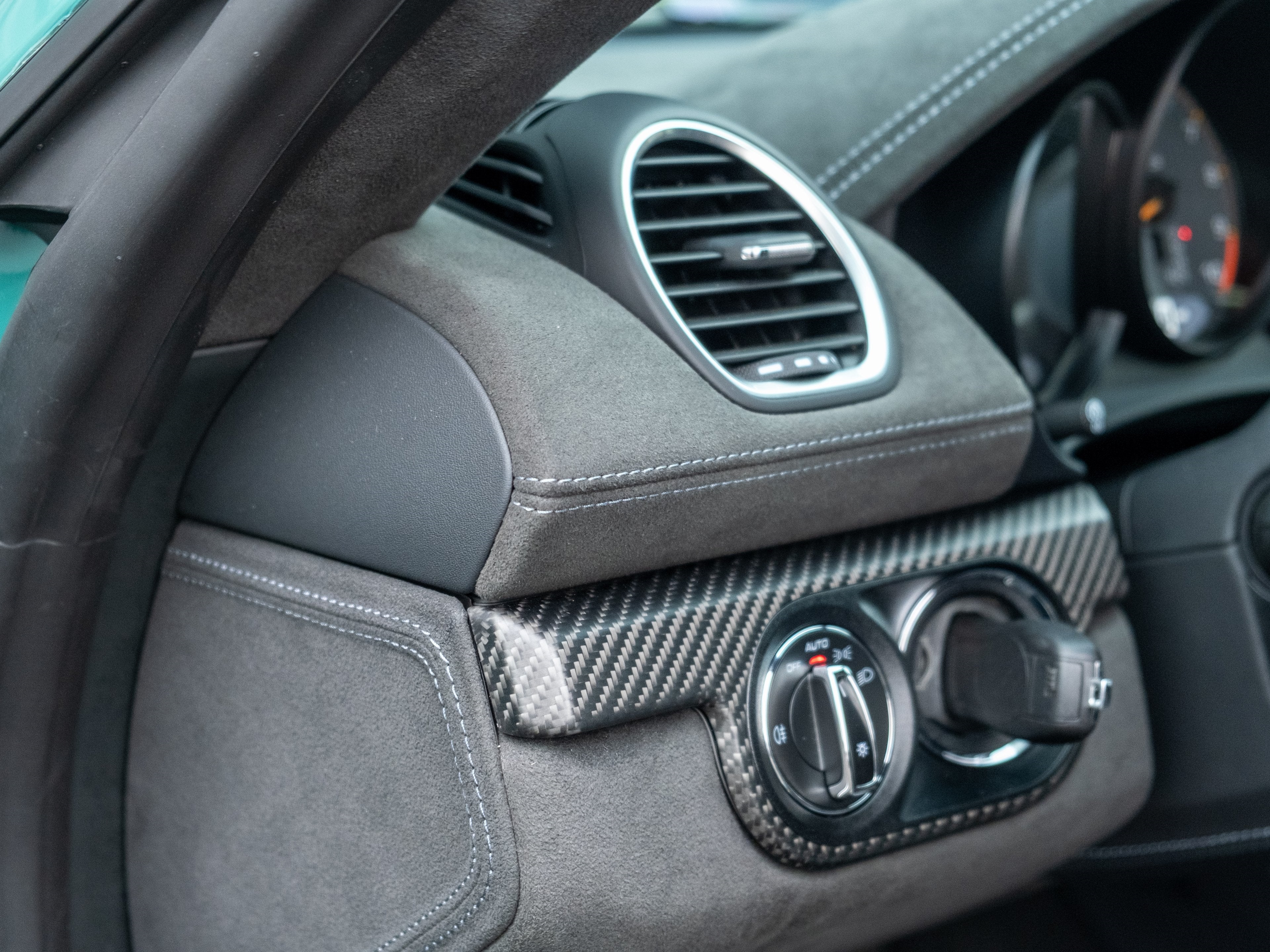 2024 Porsche 718 Cayman GT4 RS