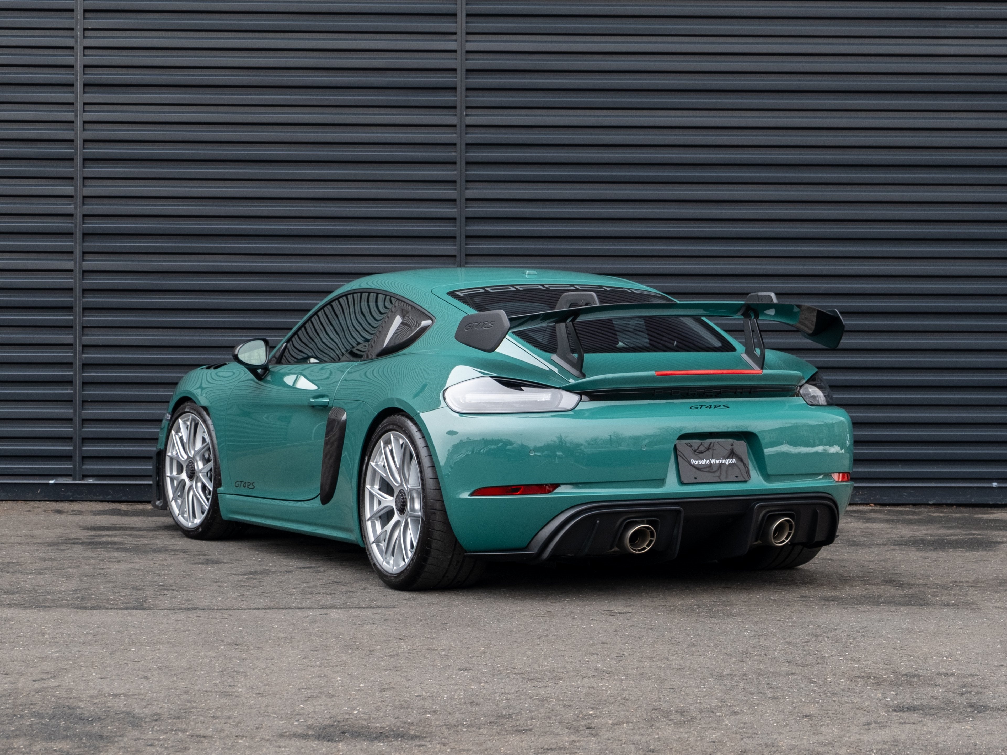 2024 Porsche 718 Cayman GT4 RS