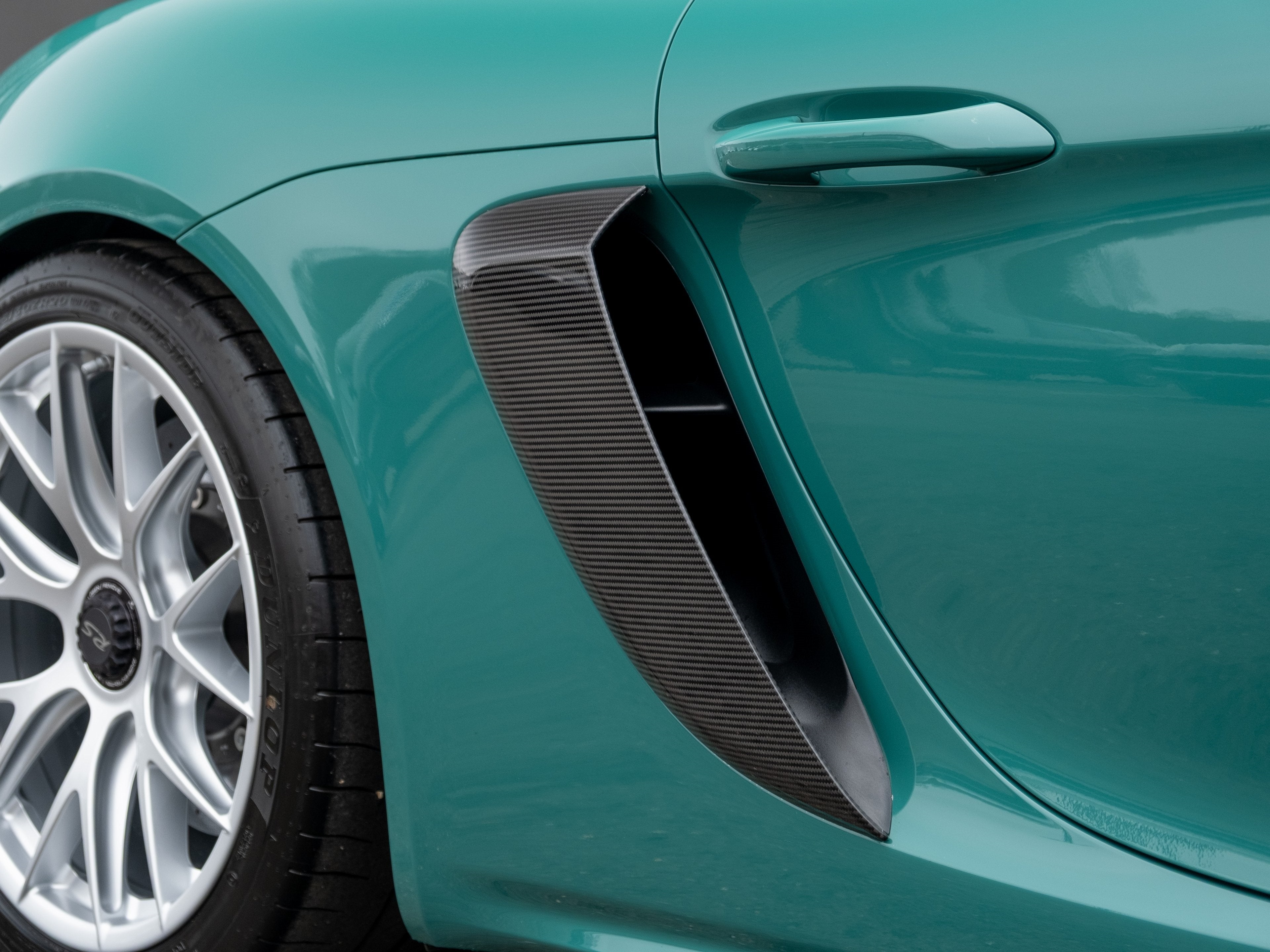 2024 Porsche 718 Cayman GT4 RS