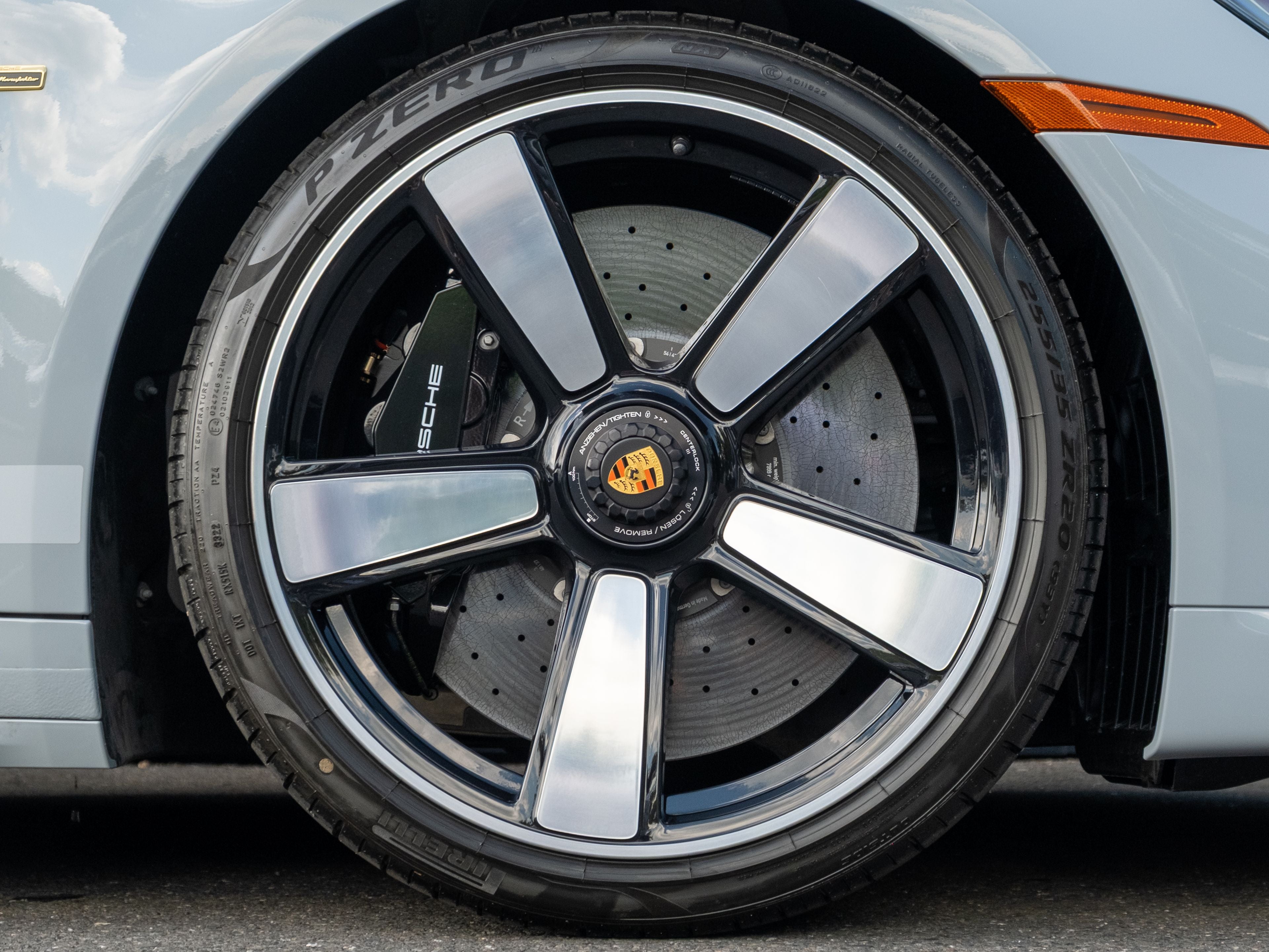 2023 Porsche 911 Sport Classic
