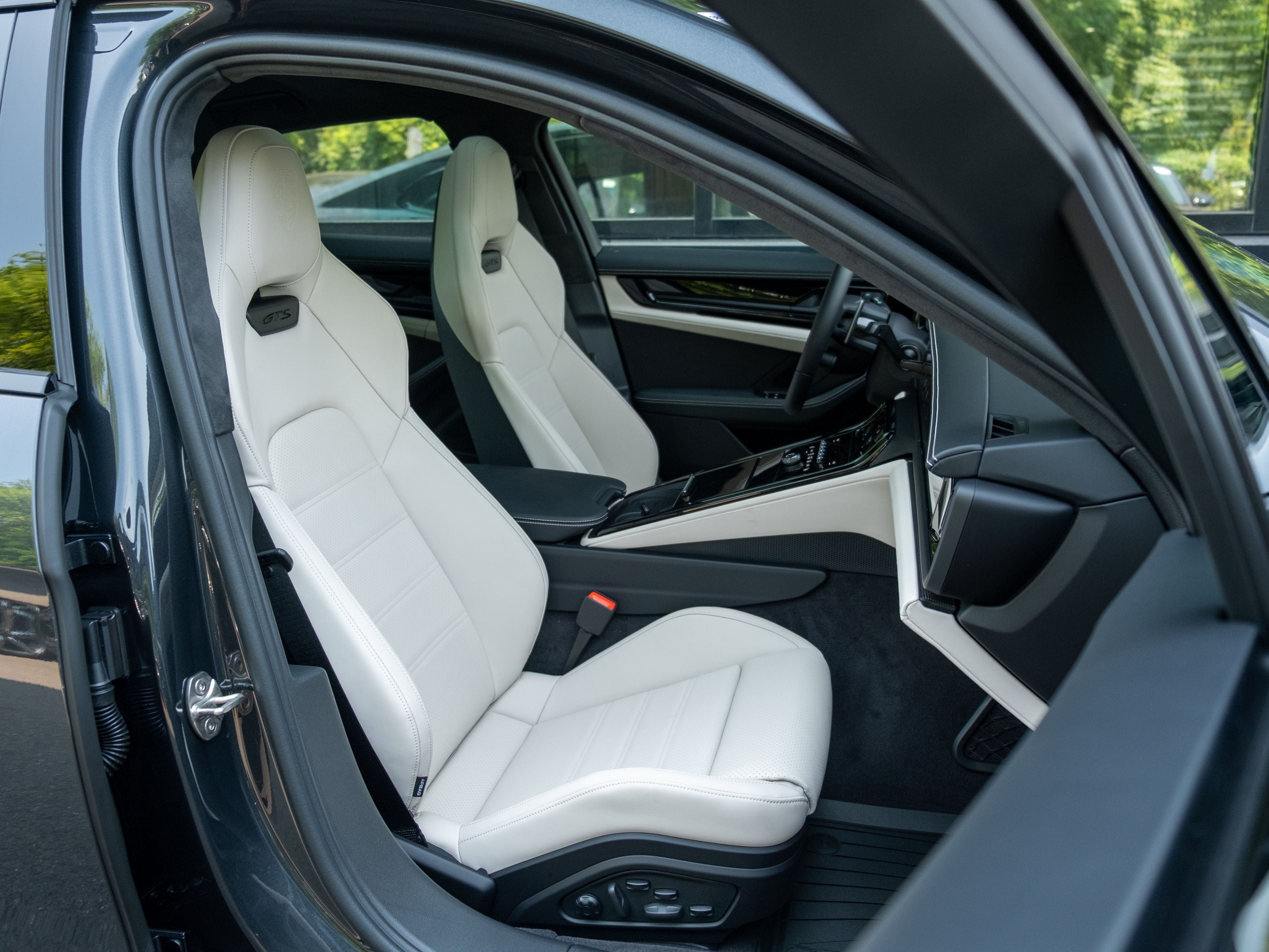 2026 Porsche Panamera GTS