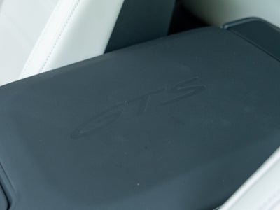 2026 Porsche Panamera GTS