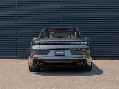 2026 Porsche Panamera GTS