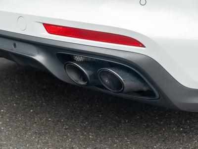 2023 Porsche Panamera 4 Platinum Edition