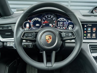 2023 Porsche Panamera 4 Platinum Edition