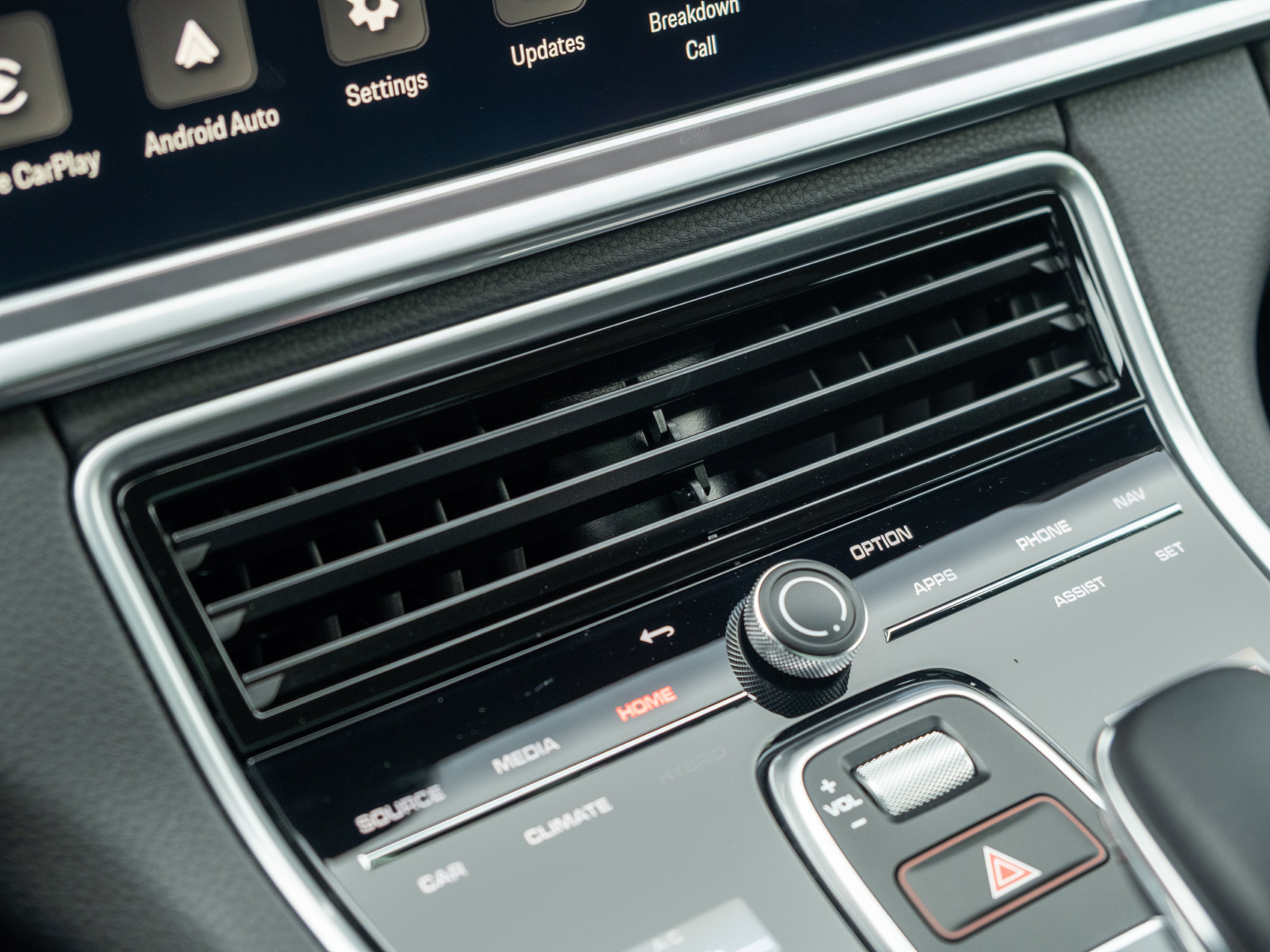 2023 Porsche Panamera 4 Platinum Edition