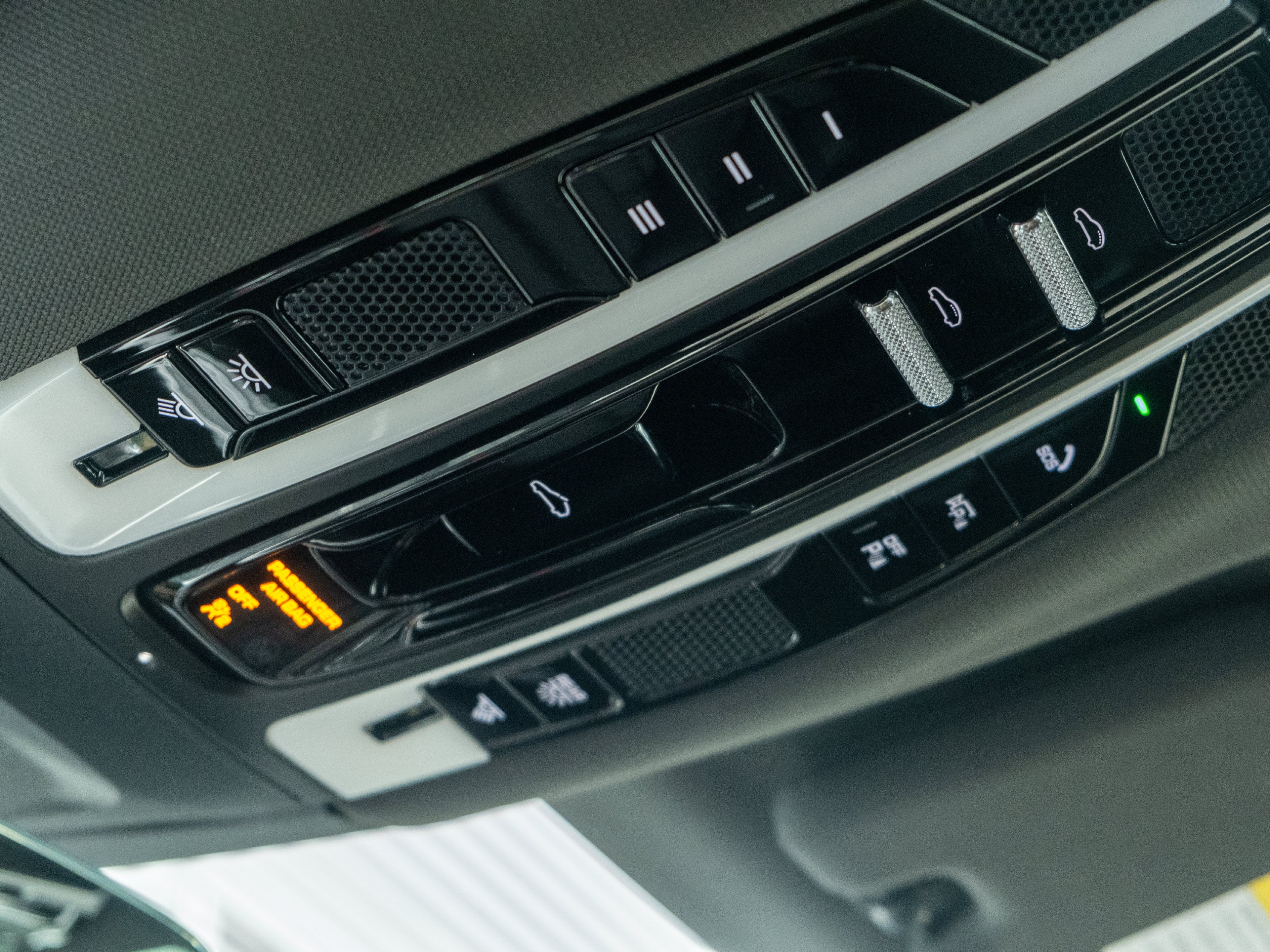 2023 Porsche Panamera 4 Platinum Edition