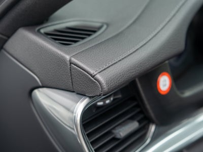 2023 Porsche Panamera 4 Platinum Edition