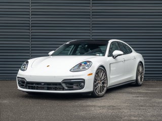 2023 Porsche Panamera 4 Platinum Edition