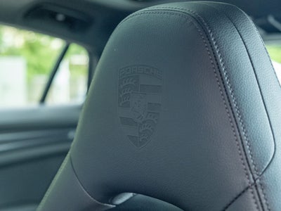 2022 Porsche Panamera 4 Platinum Edition
