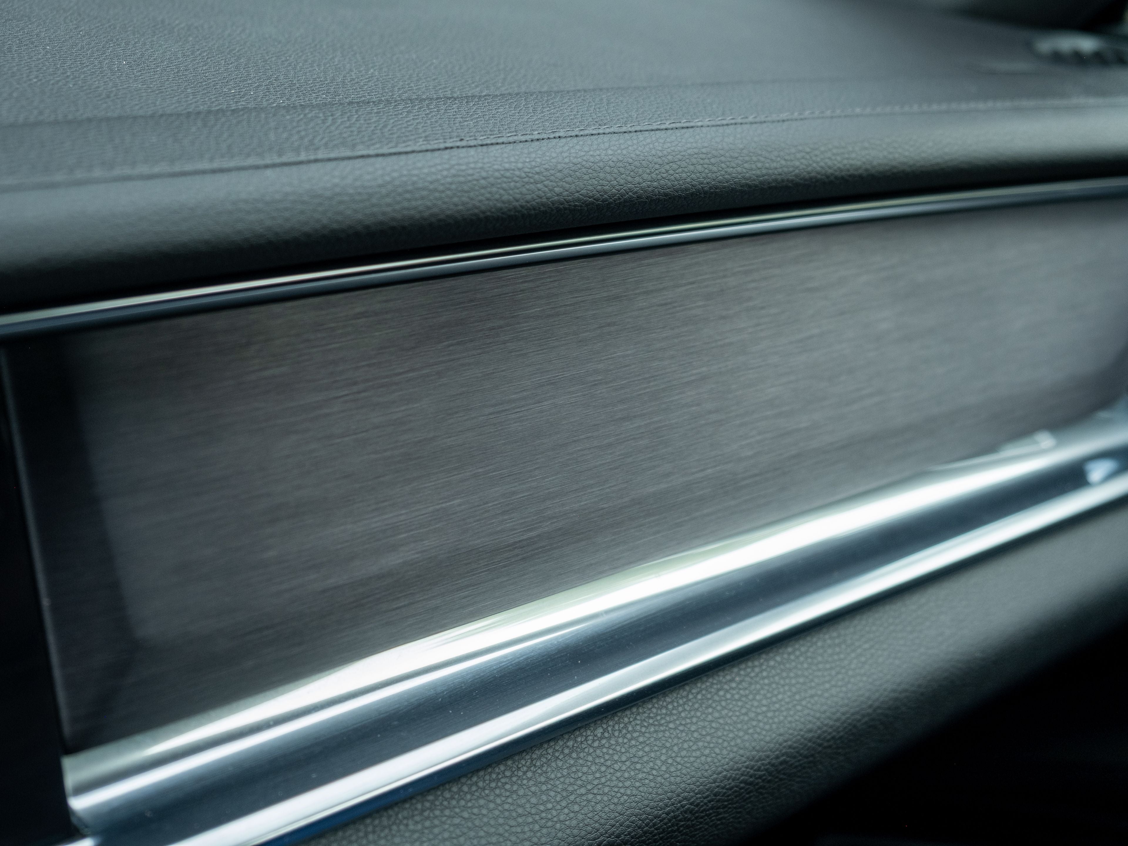 2022 Porsche Panamera 4 Platinum Edition