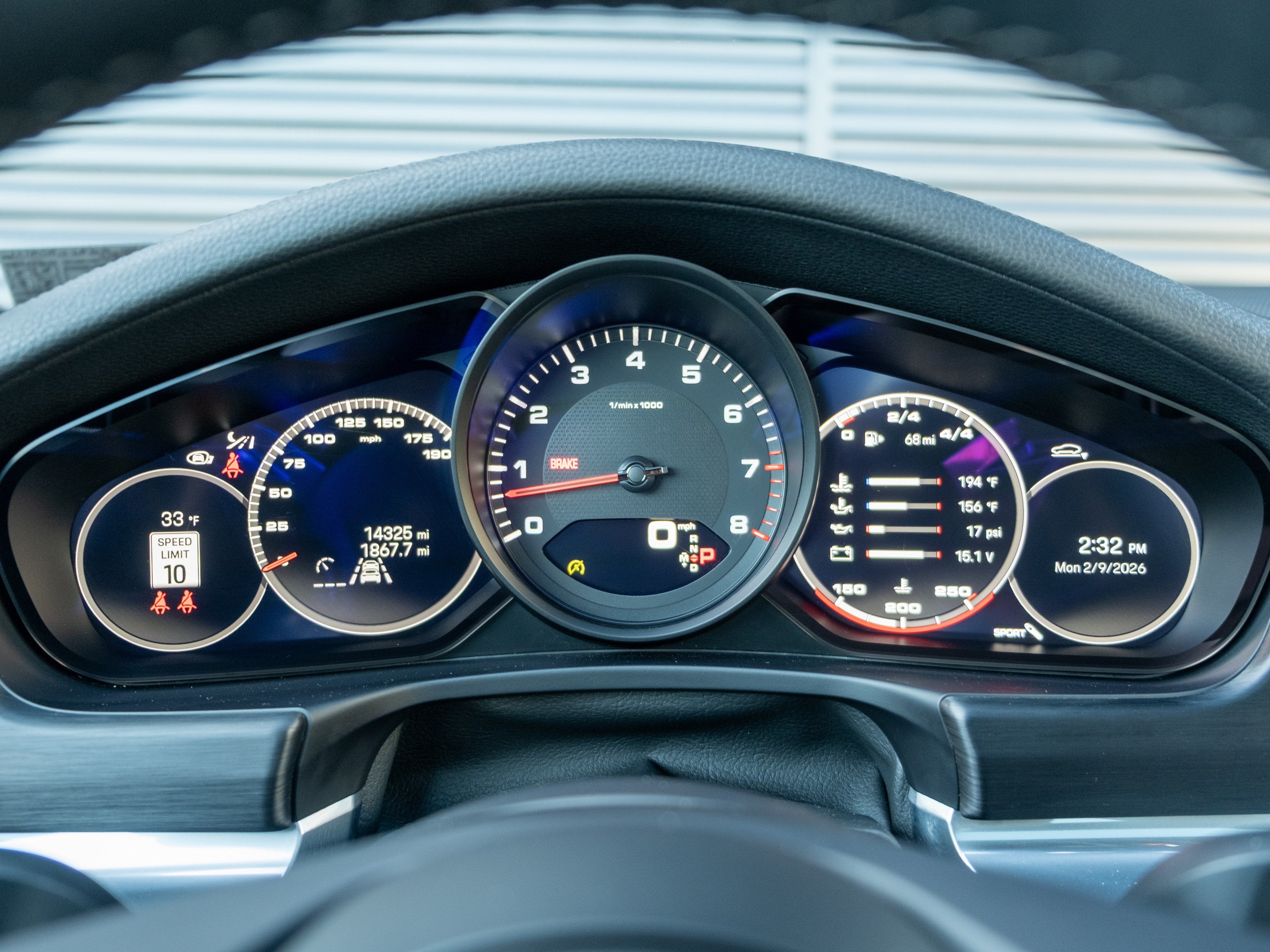 2023 Porsche Panamera 4 Platinum Edition