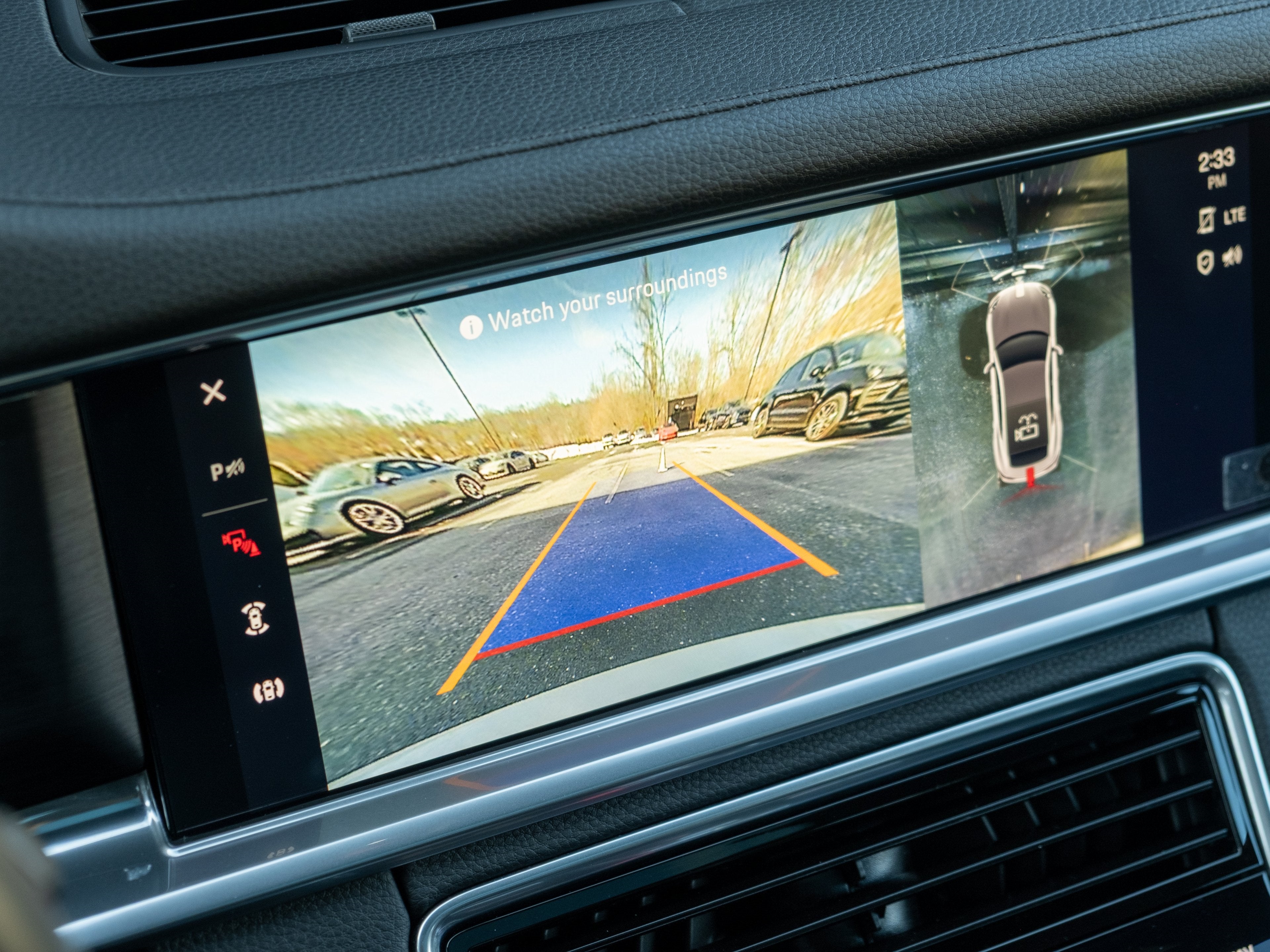 2023 Porsche Panamera 4 Platinum Edition