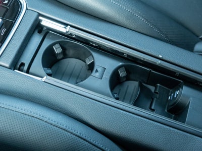 2023 Porsche Panamera 4 Platinum Edition