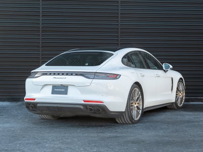 2023 Porsche Panamera 4 Platinum Edition