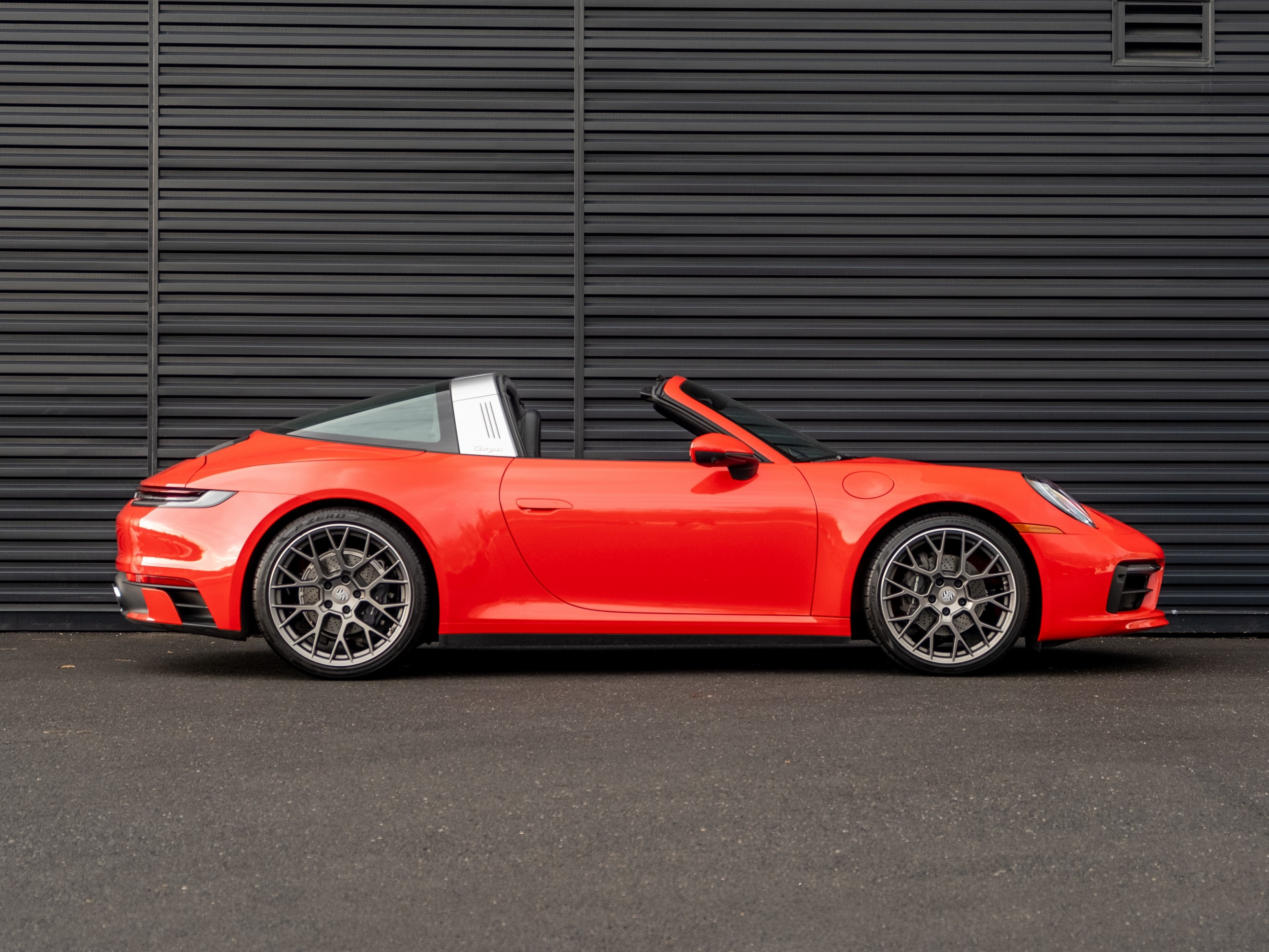 2021 Porsche 911 Targa 4