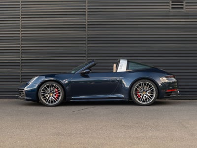 2022 Porsche 911 Targa 4S