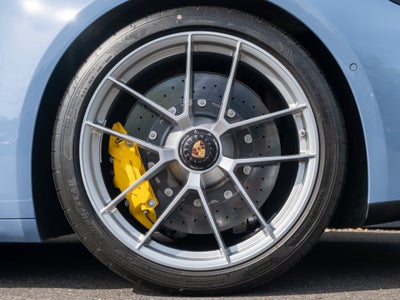 2025 Porsche 911 Targa 4 GTS