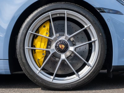2025 Porsche 911 Targa 4 GTS