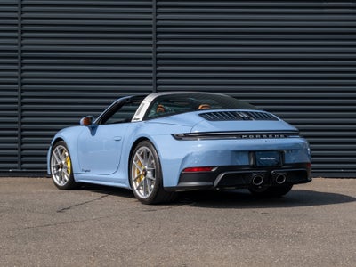 2025 Porsche 911 Targa 4 GTS