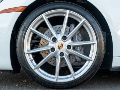 2021 Porsche 911 Carrera