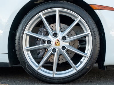 2021 Porsche 911 Carrera