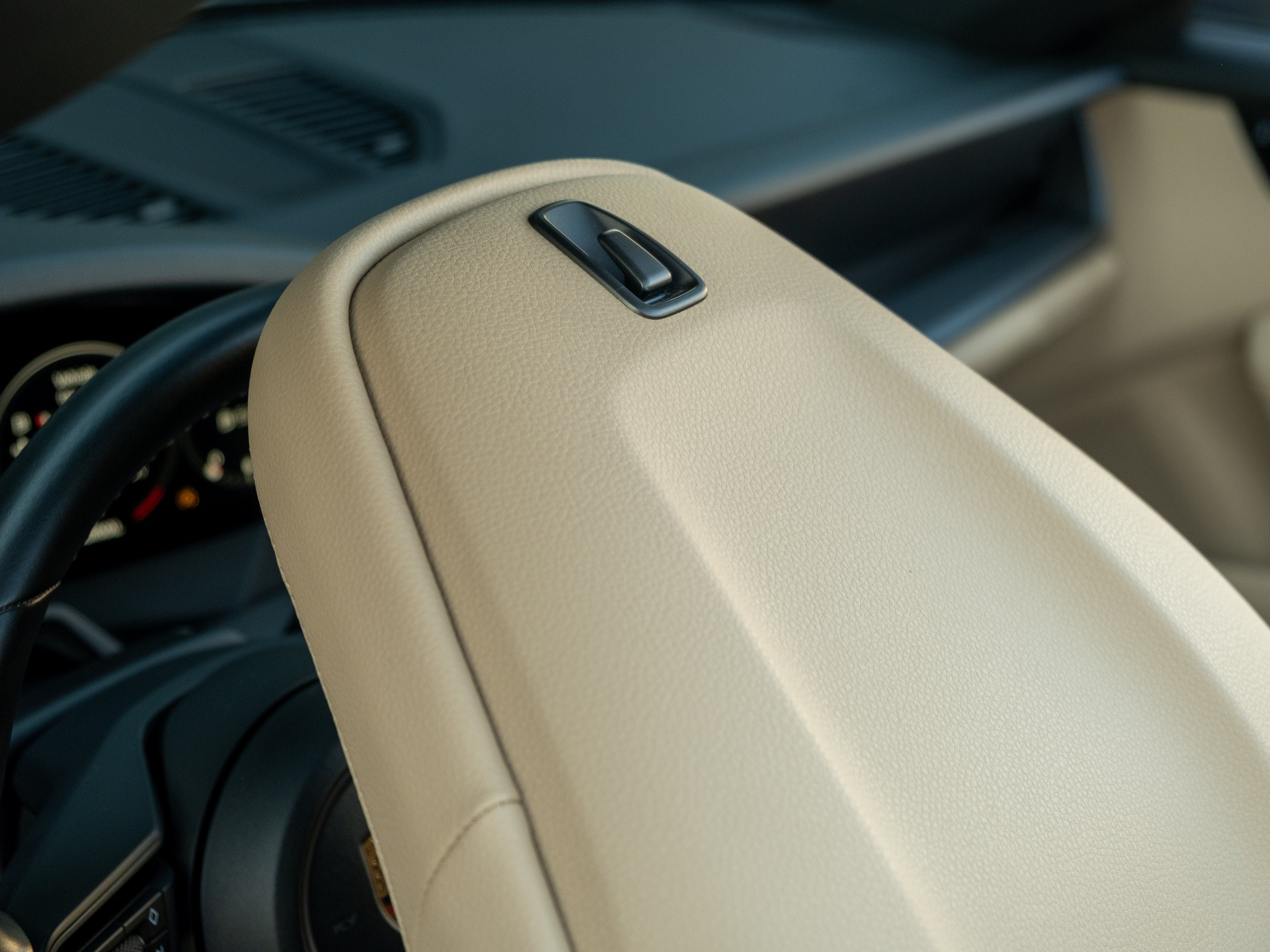 2021 Porsche 911 Carrera