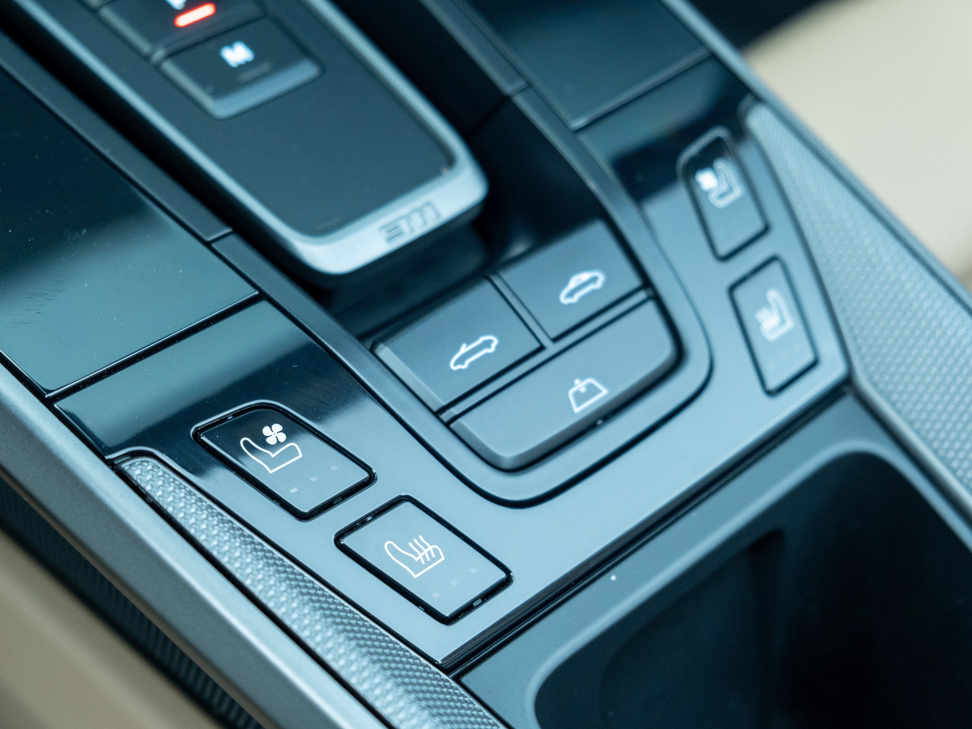 2021 Porsche 911 Carrera