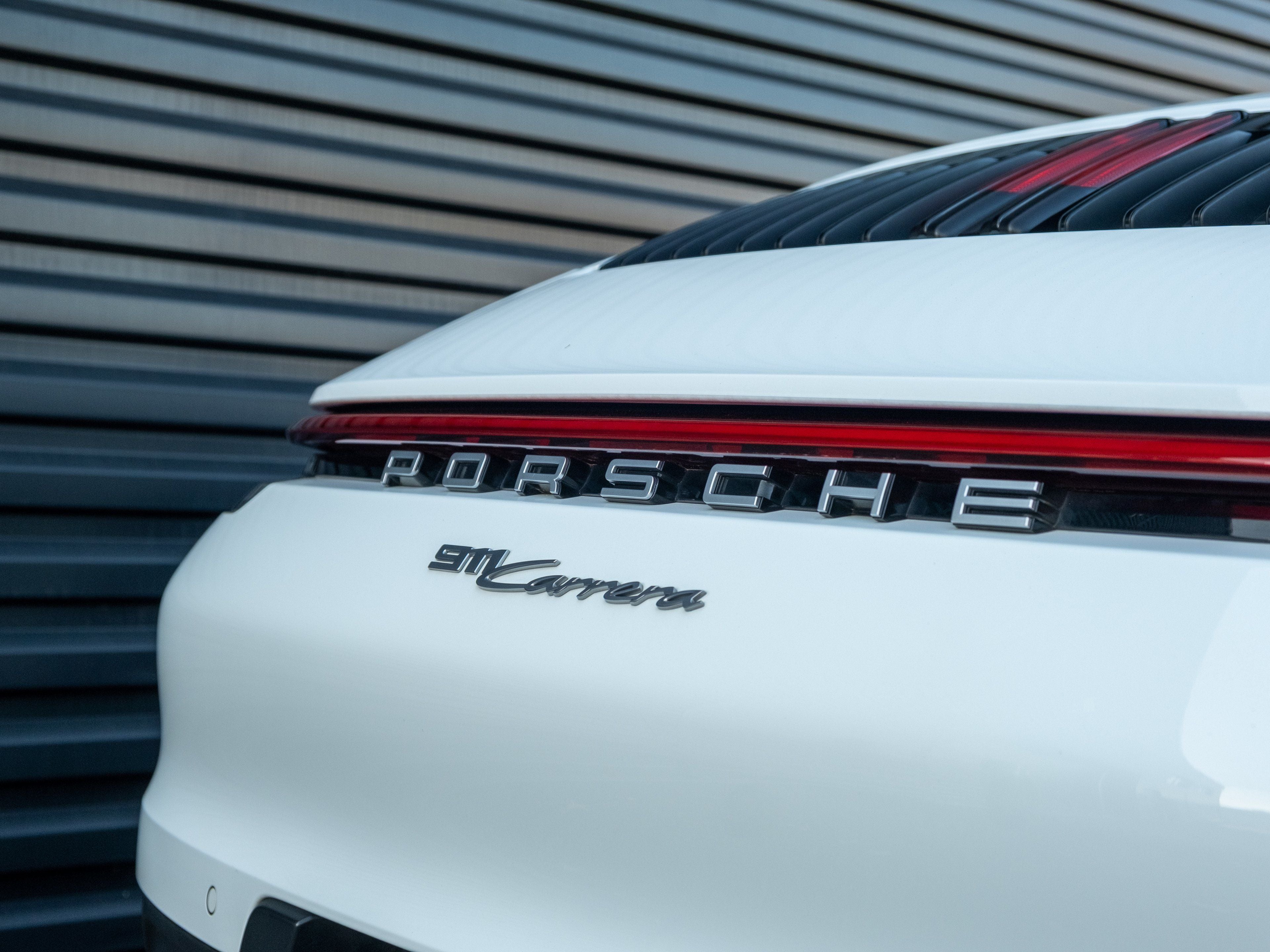 2021 Porsche 911 Carrera
