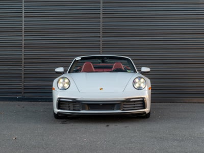 2021 Porsche 911 Carrera