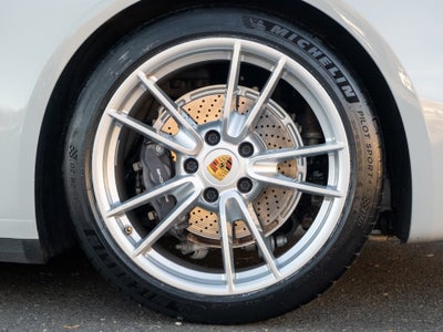 2021 Porsche 911 Carrera