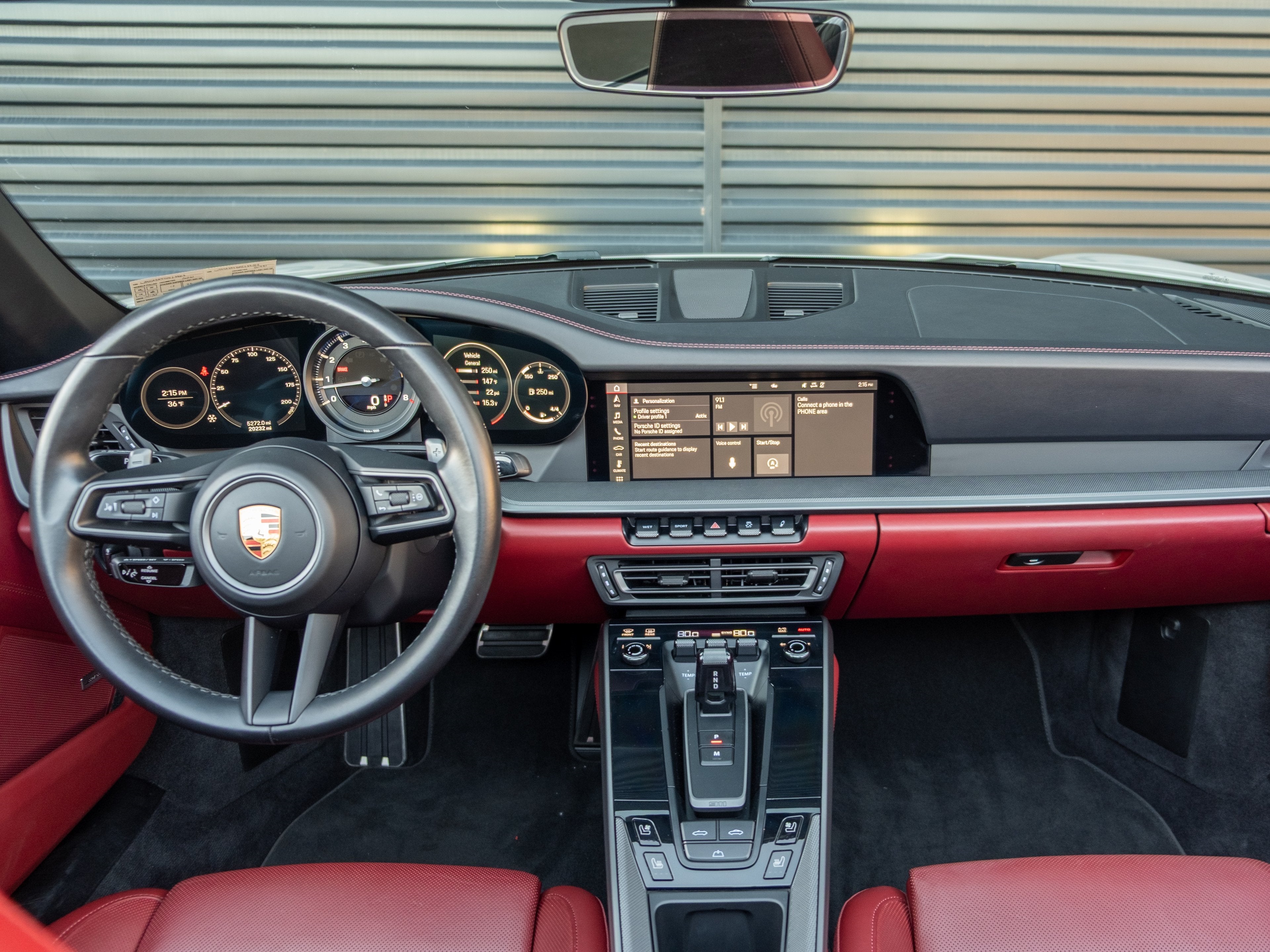 2021 Porsche 911 Carrera