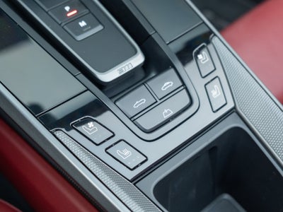 2021 Porsche 911 Carrera