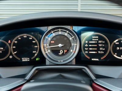 2021 Porsche 911 Carrera