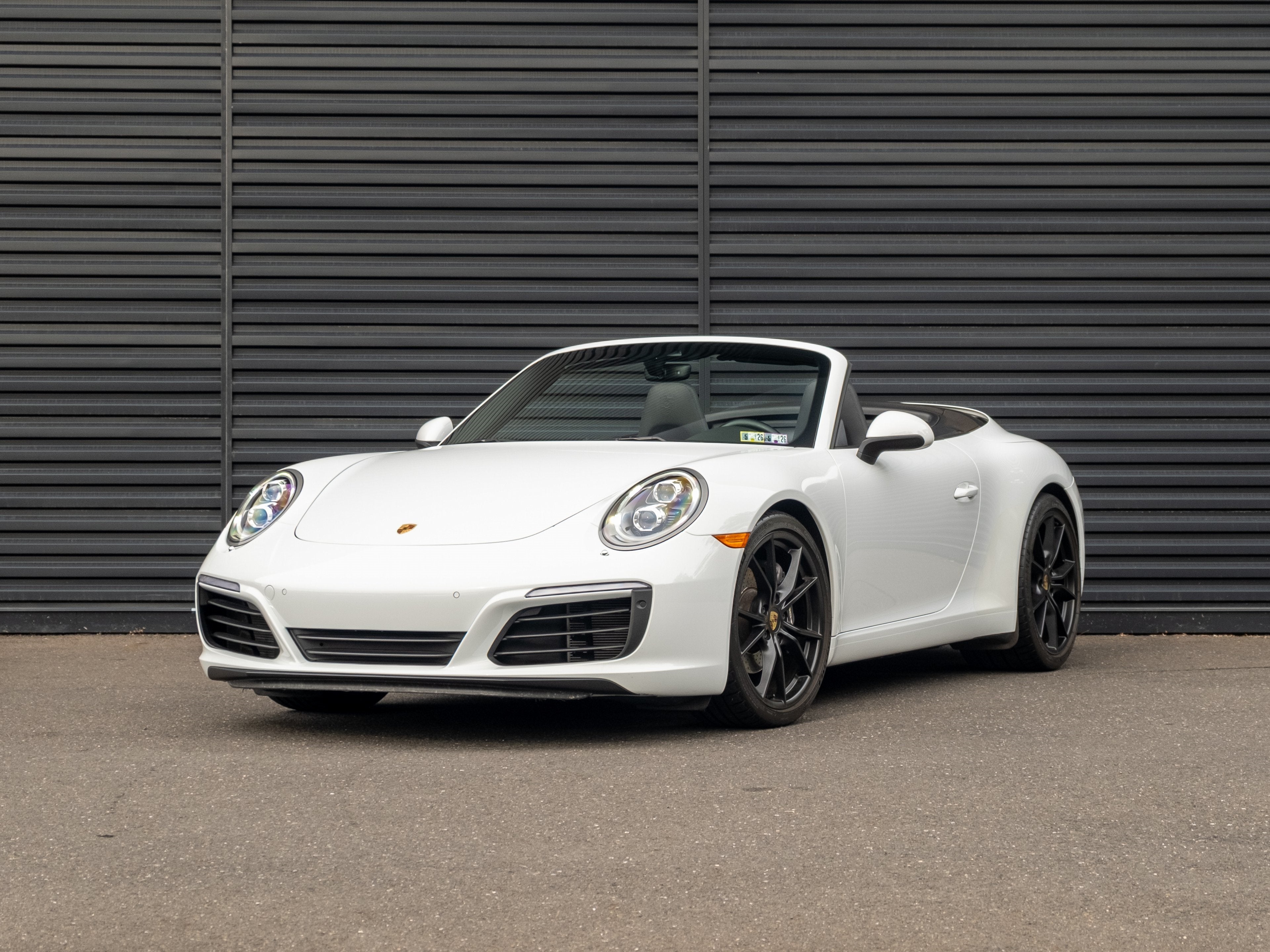 2017 Porsche 911 Carrera