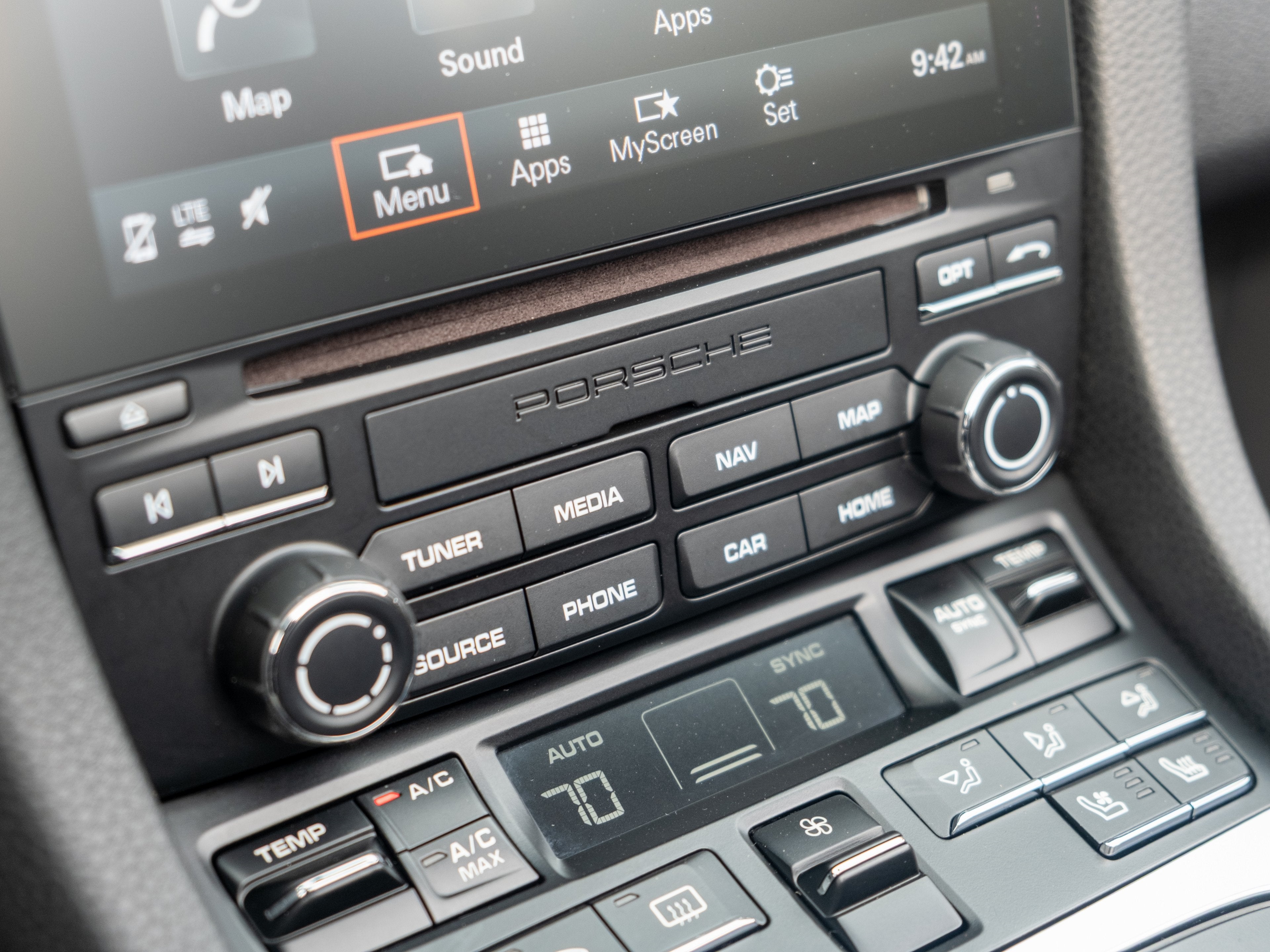 2017 Porsche 911 Carrera