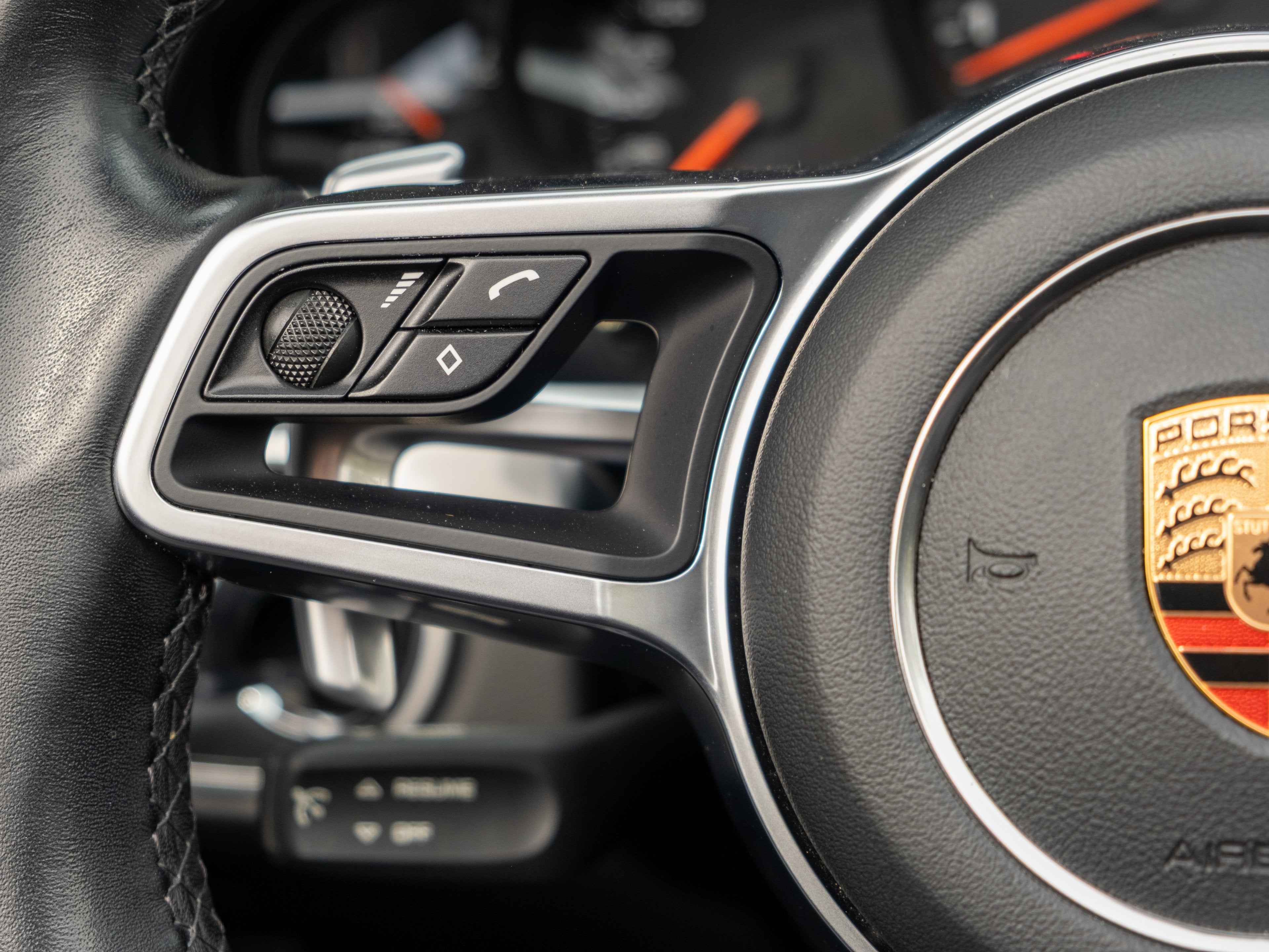 2017 Porsche 911 Carrera