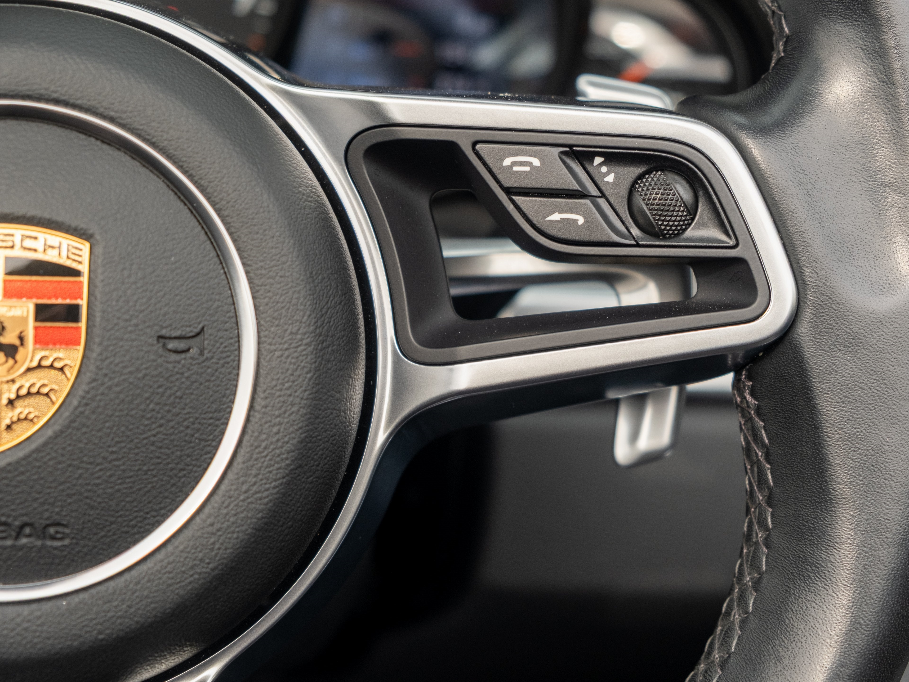 2017 Porsche 911 Carrera