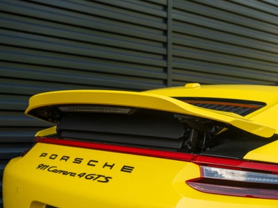 2018 Porsche 911 Carrera 4 GTS