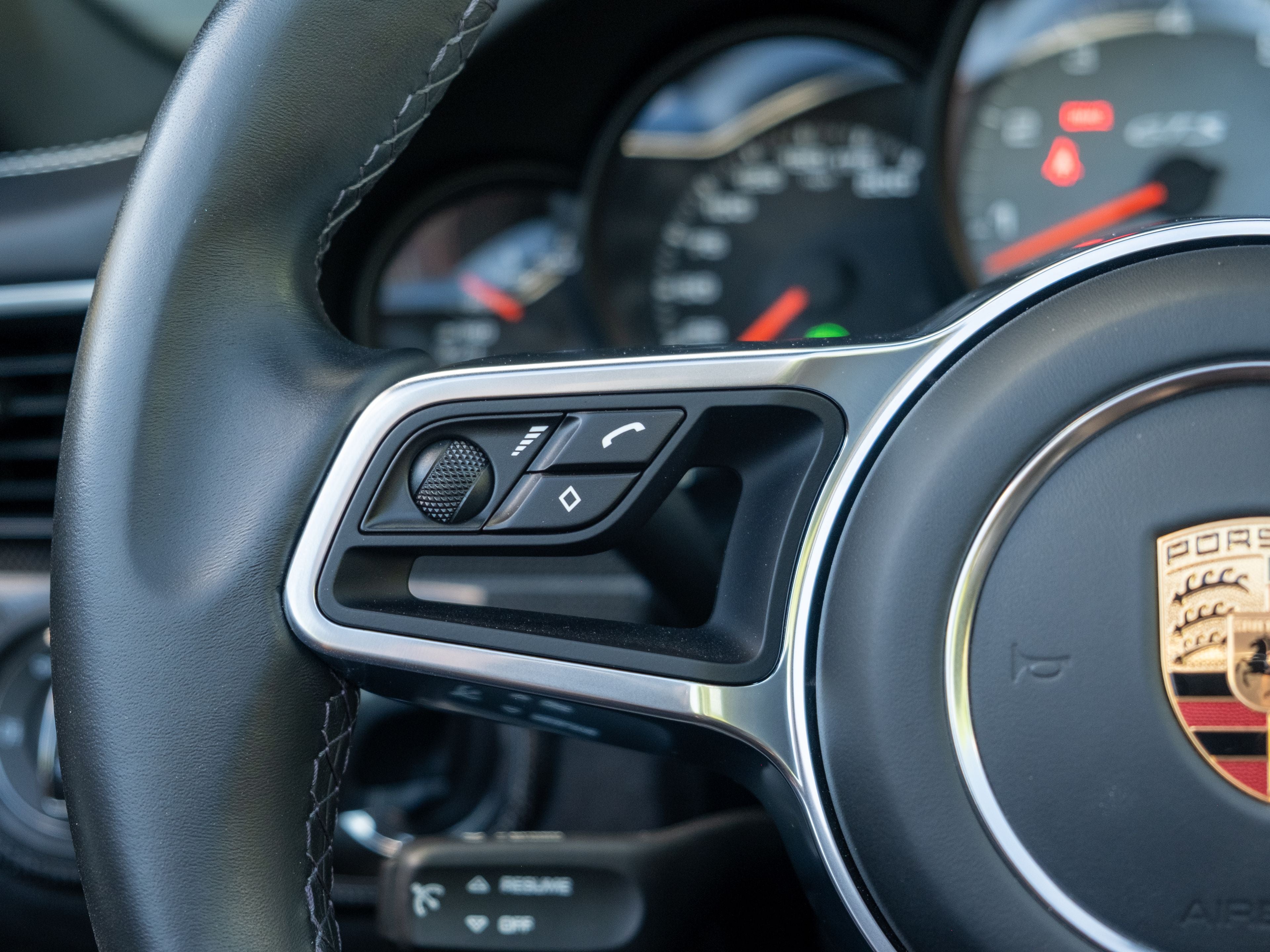 2018 Porsche 911 Carrera 4 GTS